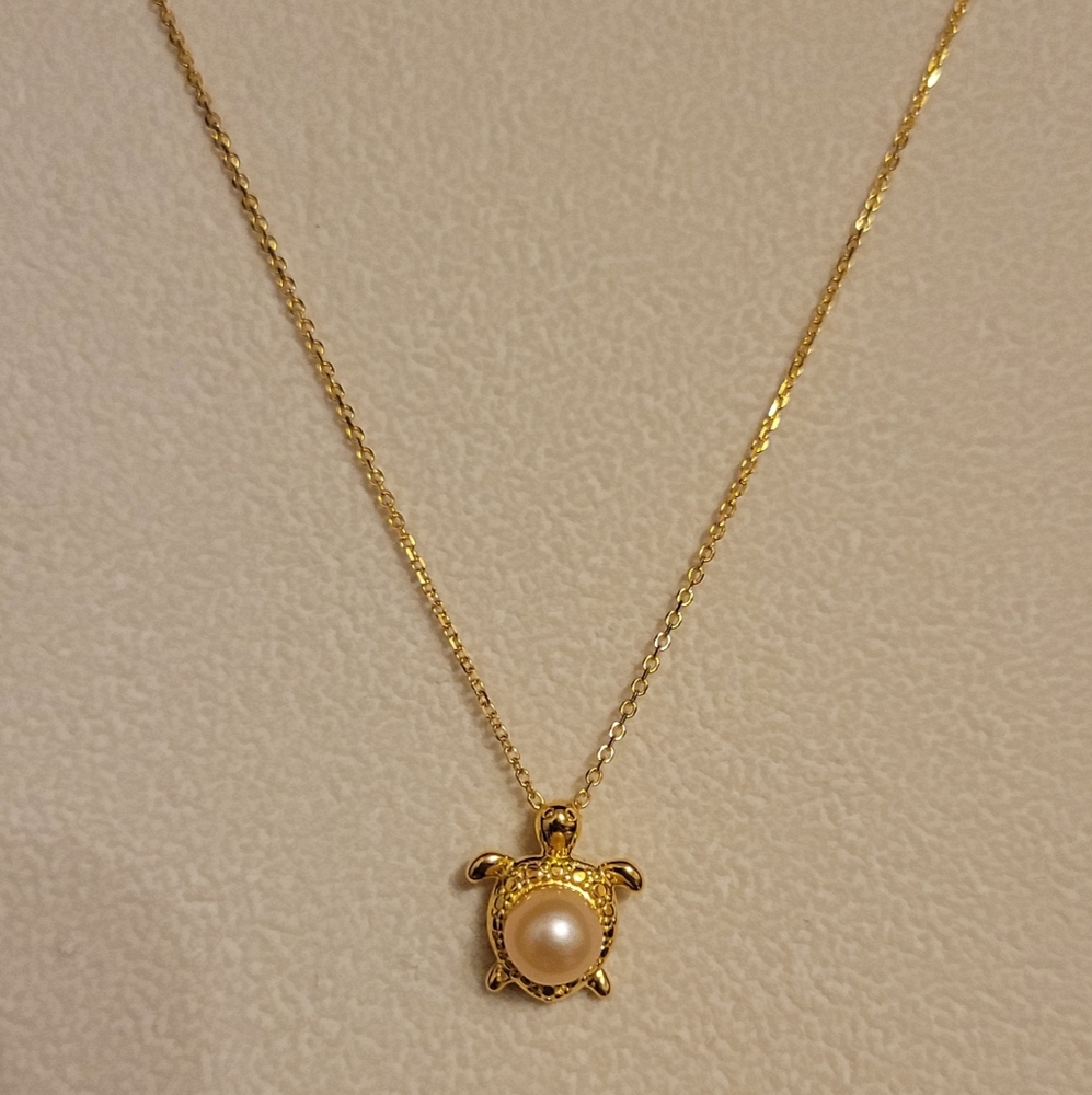 Vantel Pearls Turtle Bay Necklace
